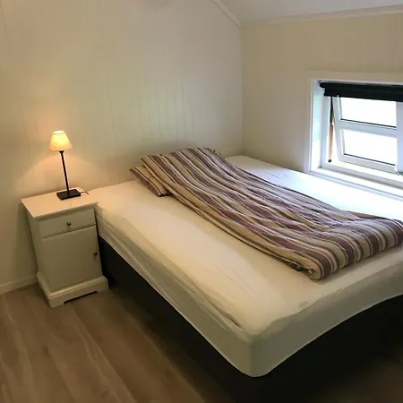 Farm, Sea View And Boat Apartamento Kvernes